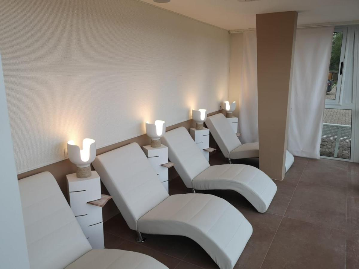 Domaine De Mende Brenoux Suites & Spa Ngoại thất bức ảnh