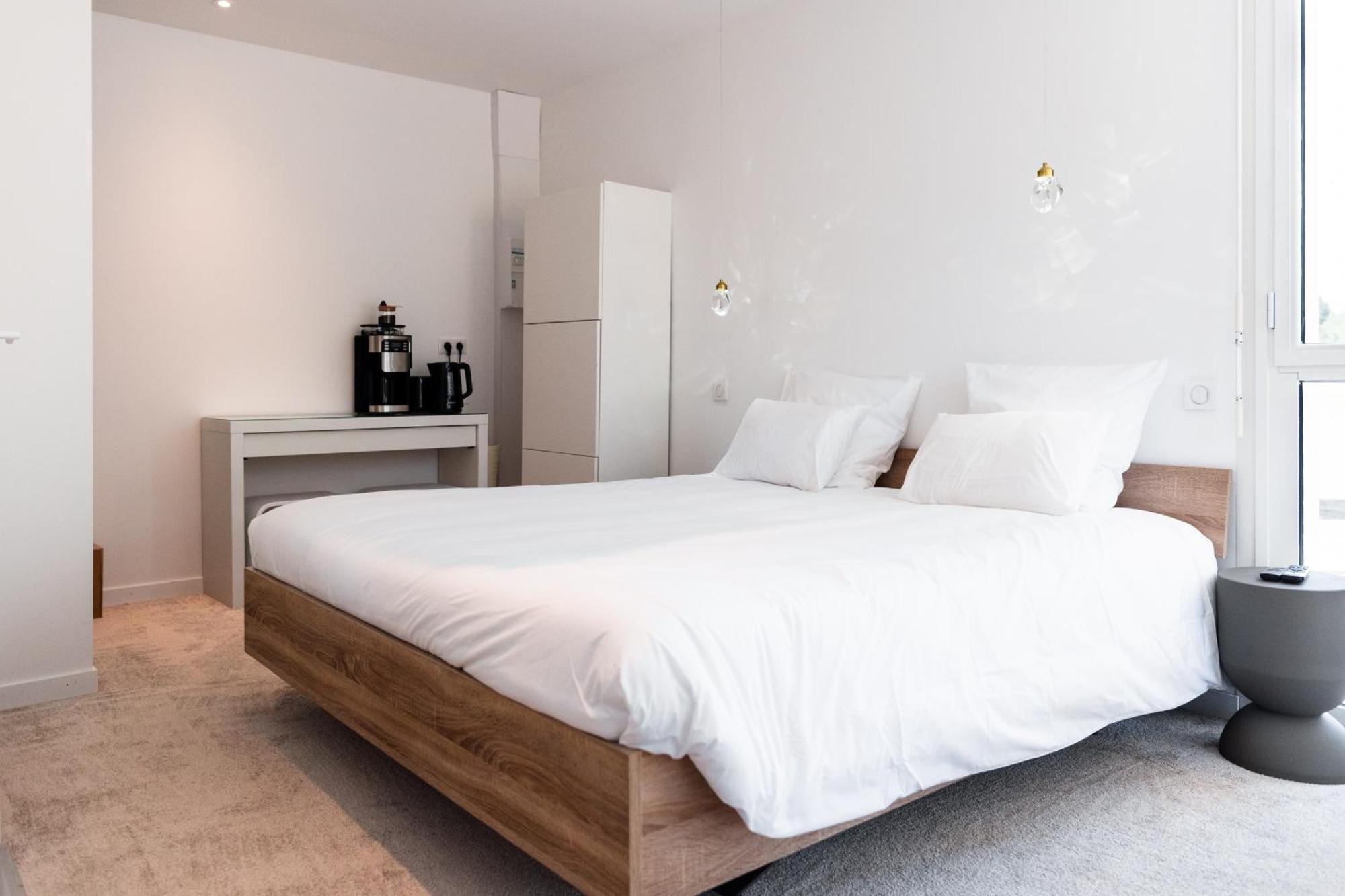 Domaine De Mende Brenoux Suites & Spa Ngoại thất bức ảnh